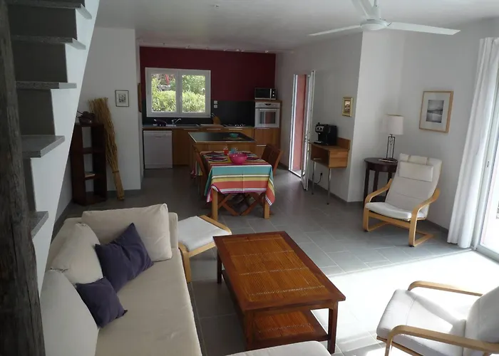 Canopee By Pinarello Services * Zonza