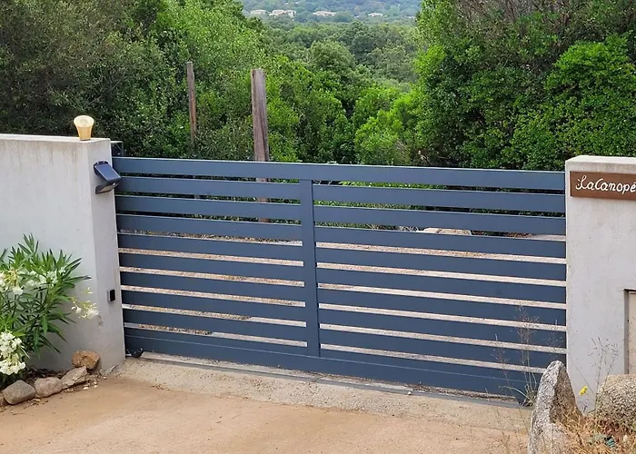 וילה Canopee By Pinarello Services *